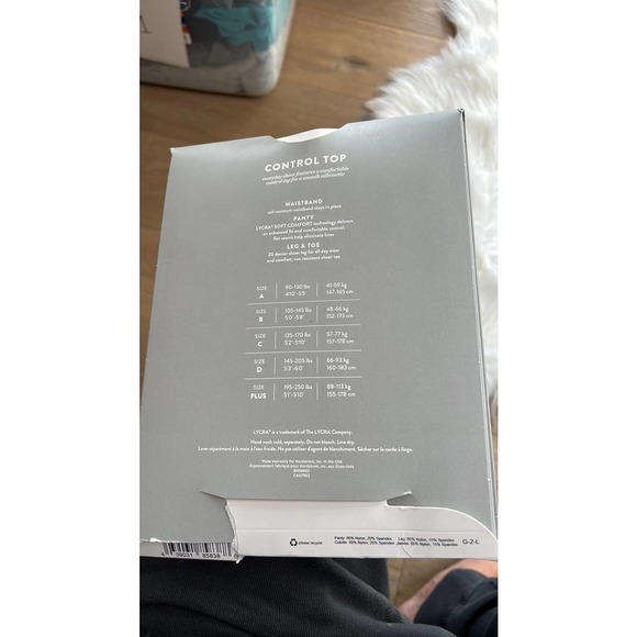 Nordstrom Control Top stockings Style 8135B light nude size D - Picture 3 of 3